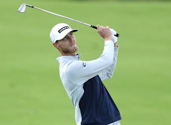 Late surge takes Jesper Svensson into three-way tie