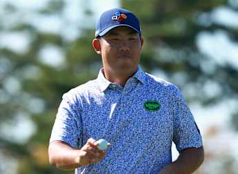 Byeong Hun An and Tom Kim move to the top in Korea