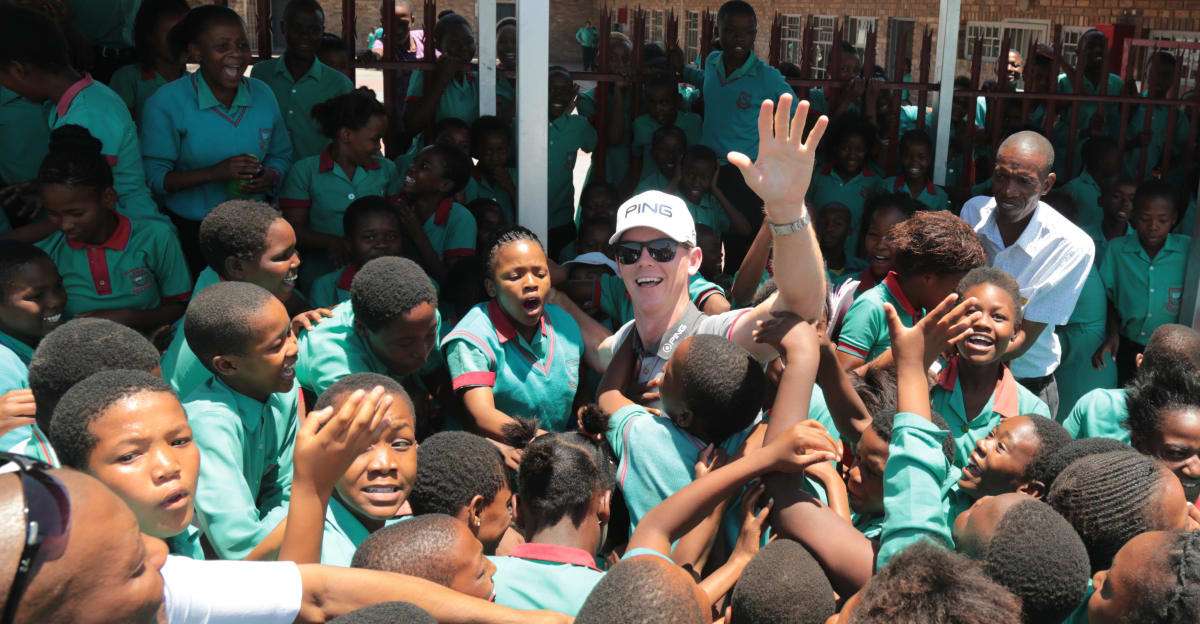 Rustenburg school gives hero's welcome to emotional Stone - Articles ...