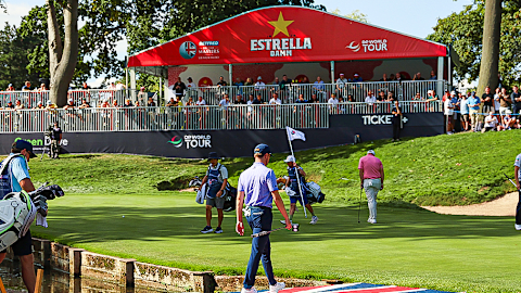 Take in the action from the iconic 10th hole