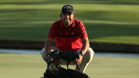 Pablo Larrazábal wins the first event of the season 