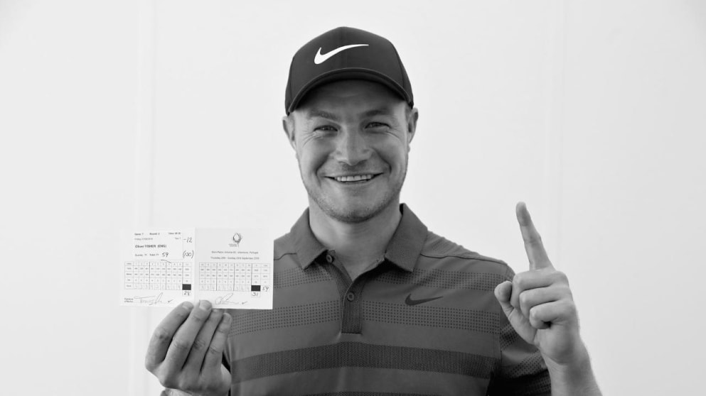 WATCH: Oliver Fisher signs for a 59