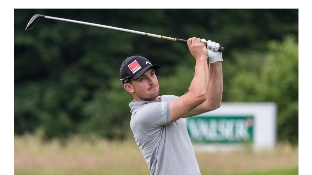 Joel Girrbach (photo by Emanuel Stotzer)