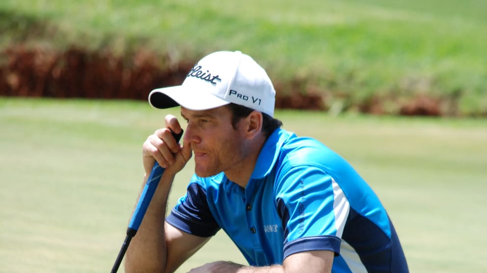 Alvaro Velasco (Thomas Mbuvi)