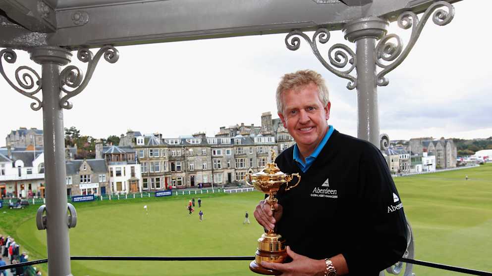 Colin Montgomerie with the Ryder Cup trophy prior to the 2010 Alfred Dunhill Links Championship