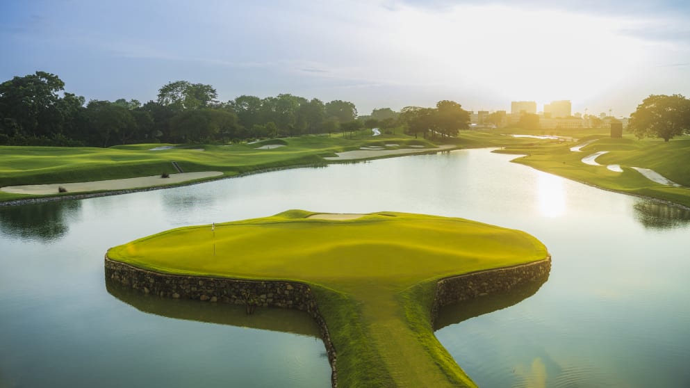 Classic Course 17th Hole