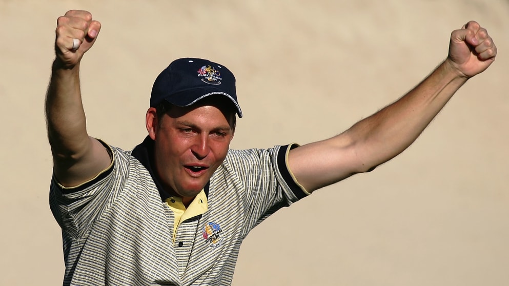 David Howell celebrates at The Ryder Cup in 2004