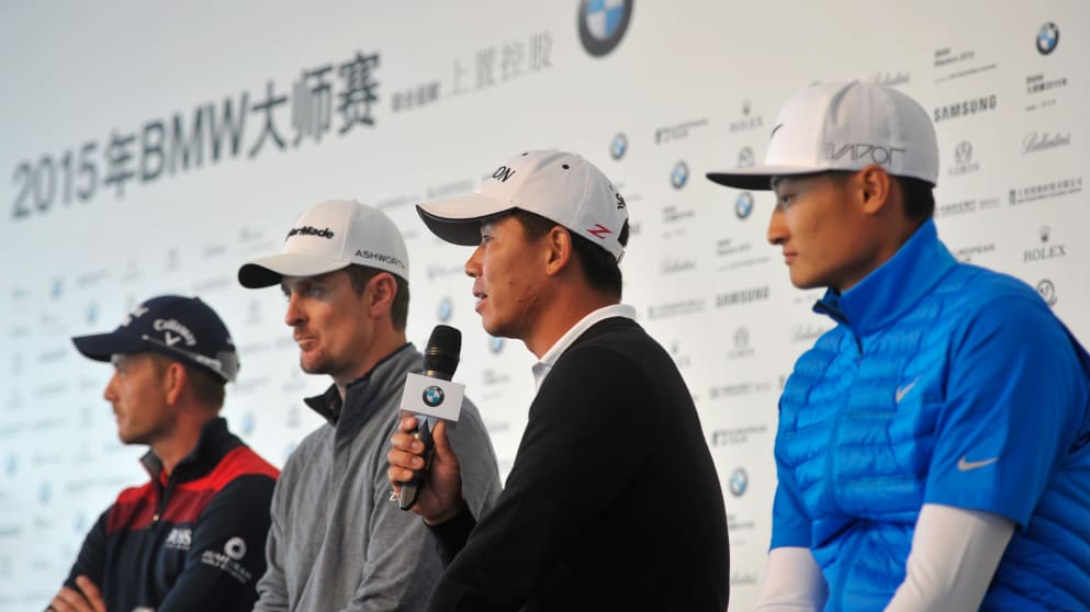 Wu Ashun of China speaks to the media 