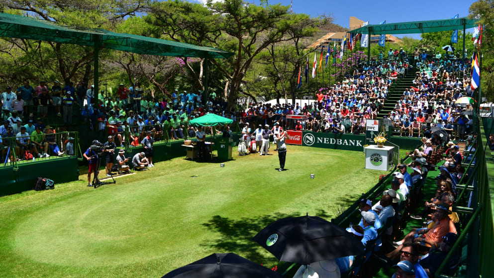 Fans at the first tee