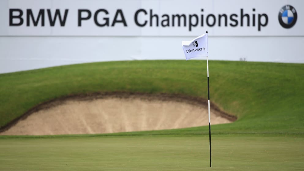 The 18th green awaits