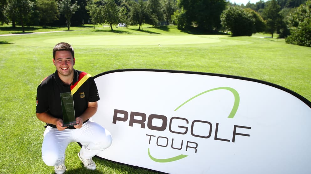 Max Schmitt (credit Stefan Heigl)