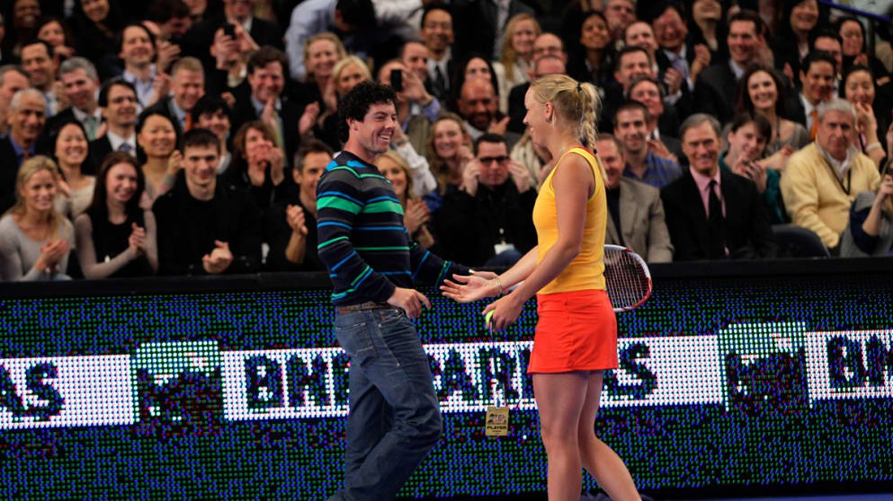 Rory McIlroy joins girlfriend Caroline Wozniacki on court