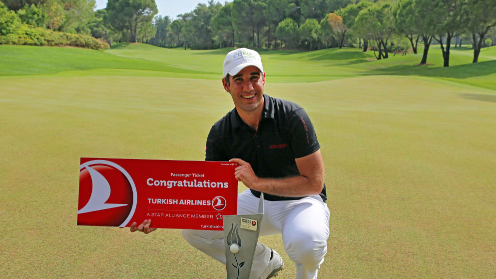 Oliver Farr (pic by Ece Ak)