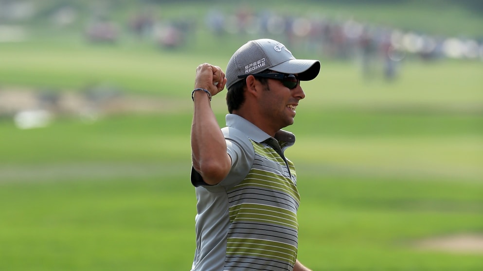 Pablo Larrazabal celebrates his 2014 Abu Dhabi HSBC Golf Championship victory
