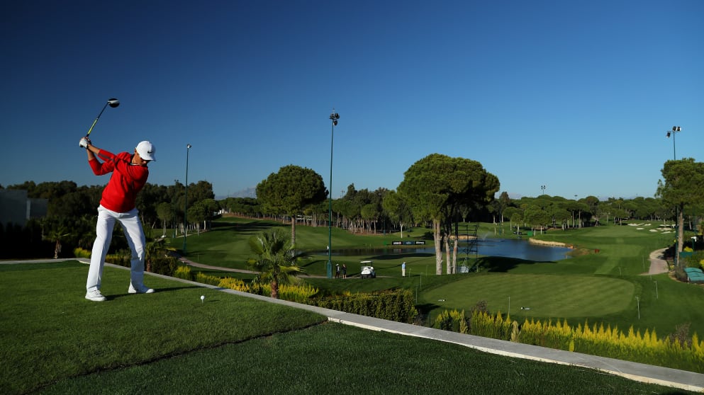 Haotong Li tees off on the 16th hole