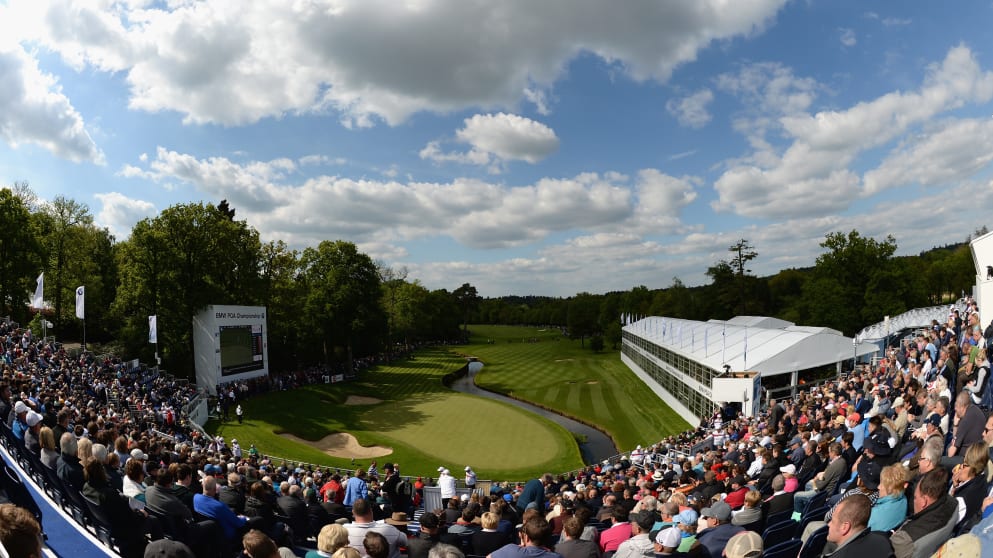 A general view of the 18th at Wentworth Club