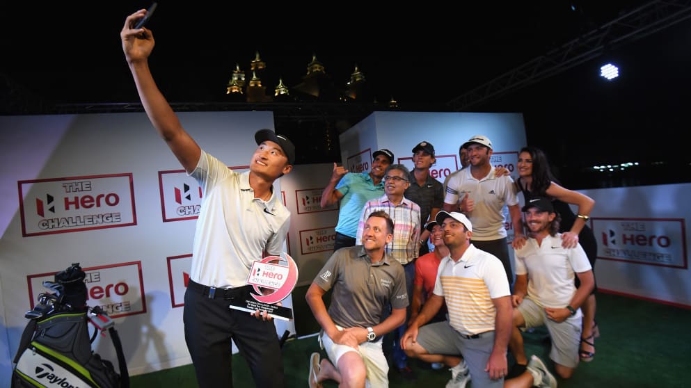 Slefie with Li Haotiong and friends at the Hero Challenge