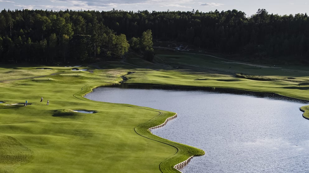 9320_Osterakers_GK_J_Sjoman_4x4_format copy