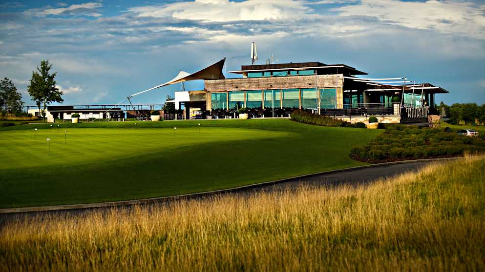 Albatross Golf Resort