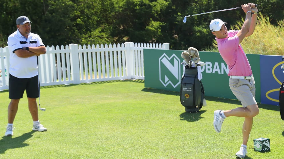 Martin Kaymer and a fan at the Nedbank Golf Challenge