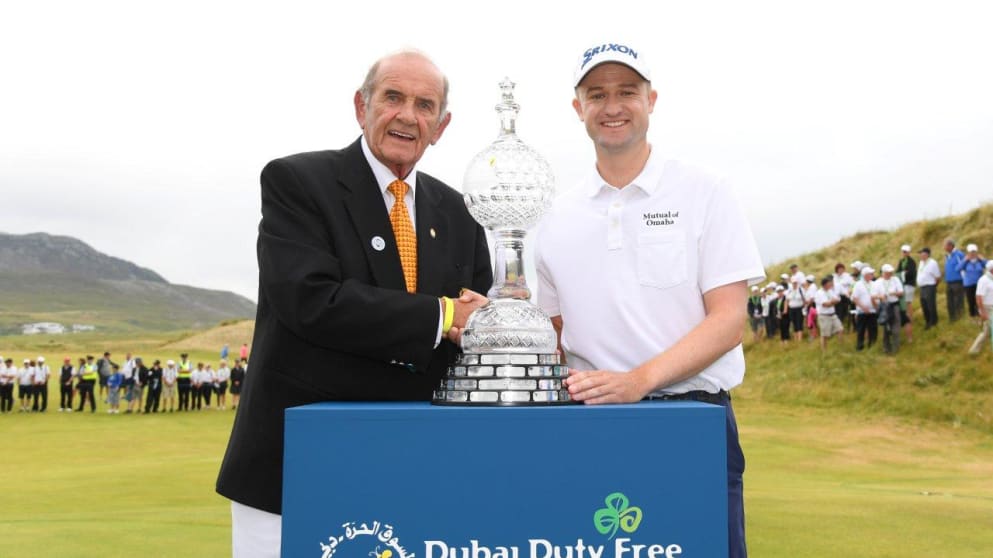 Colm McLoughlin, Executive Vice Chairman and CEO, Dubai Duty Free, with 2018 Dubai Duty Free Irish Open winner Russell Knox