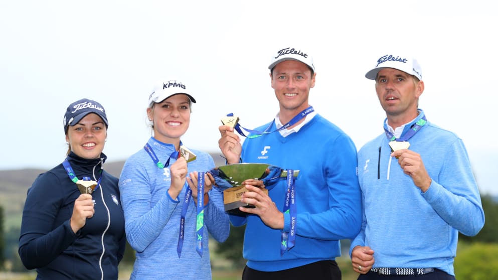Team Iceland after winning gold at the European Golf Team Championships