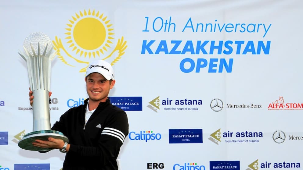 Sam Hutsby (Phil Inglis)