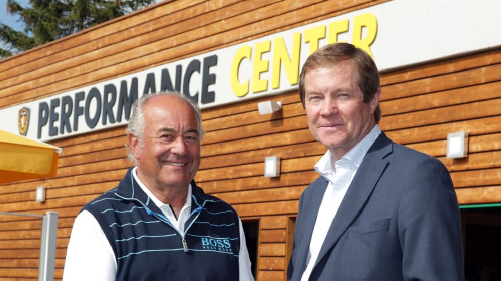  Vice Chairman of the PGA European Tour, Angel Gallardo, and European Tour Chief Executive, George O'Grady open the new facility at Crans-sur-Sierre