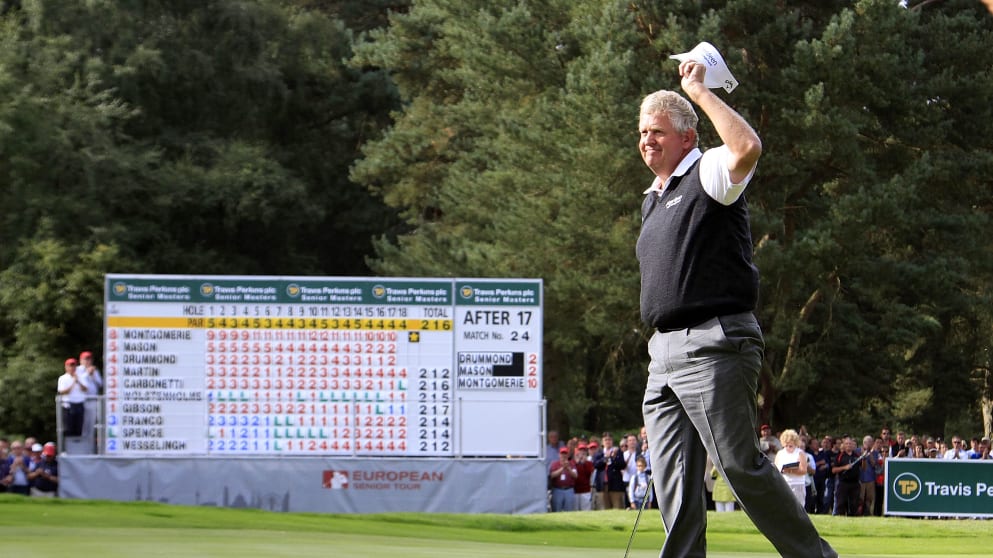 Colin Montgomerie celebrates on the 18th at Woburn