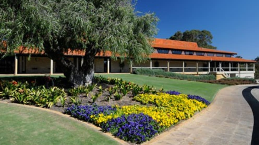 Lake Karrinyup CC Clubhouse