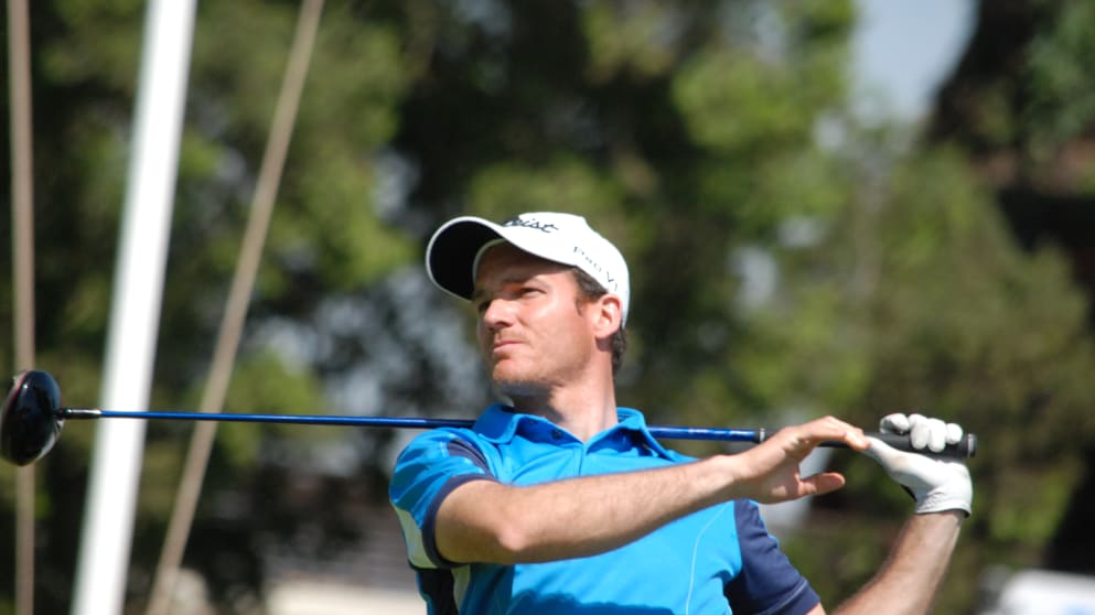 Alvaro Velasco (Thomas Mbuvi)