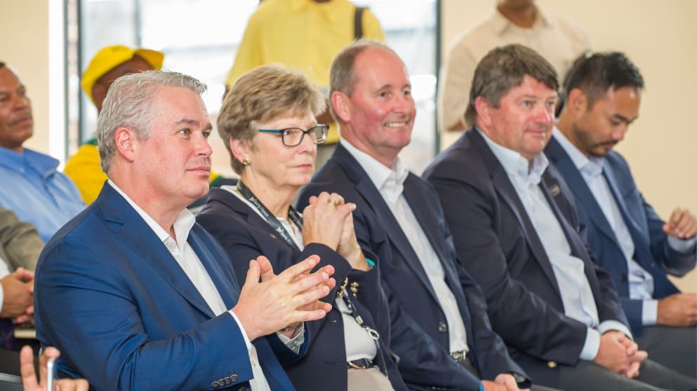 Golf joins together to support Soweto rebirth