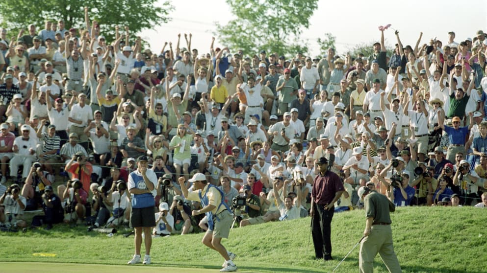 Valhalla, 2000: Bob May holes out for birdie at the 18th