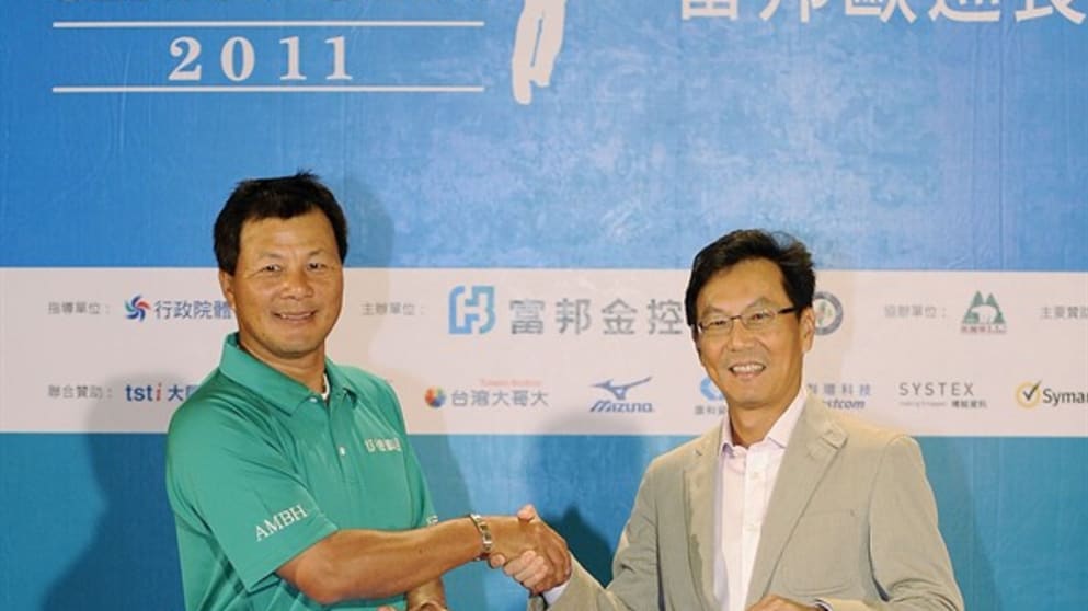 Chien Soon Lu, winner of the 2011 Fubon Senior Open