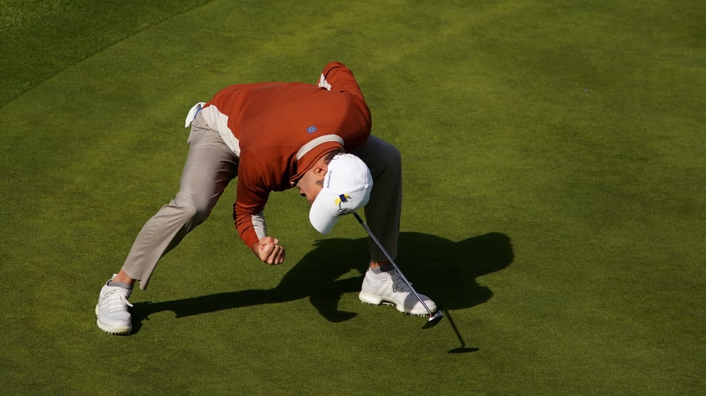 Sergio Garcia holes putt to win his Saturday Fourball match