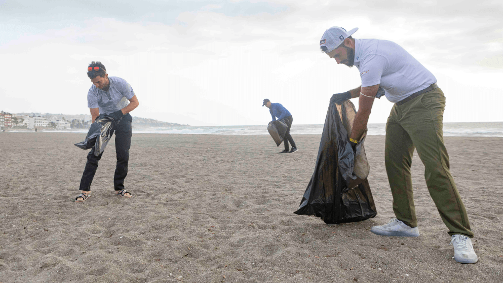 Canizares and Tarrio at Playa de Torreguardio
