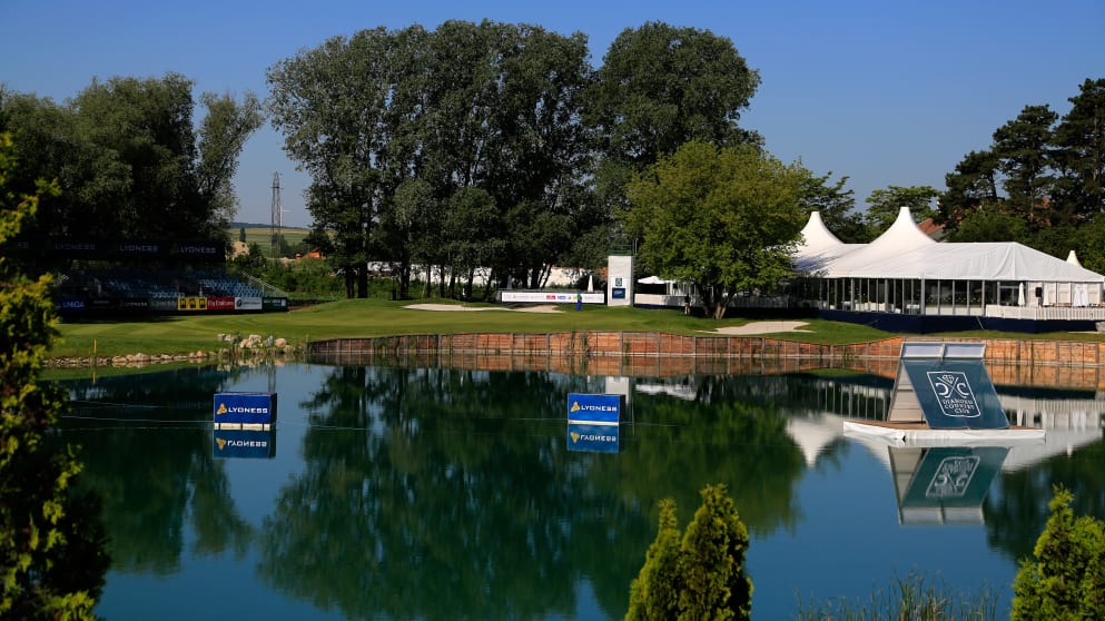 The 18th at Diamond Country Club