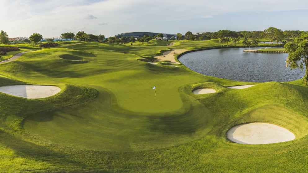 Classic Course 10th Hole