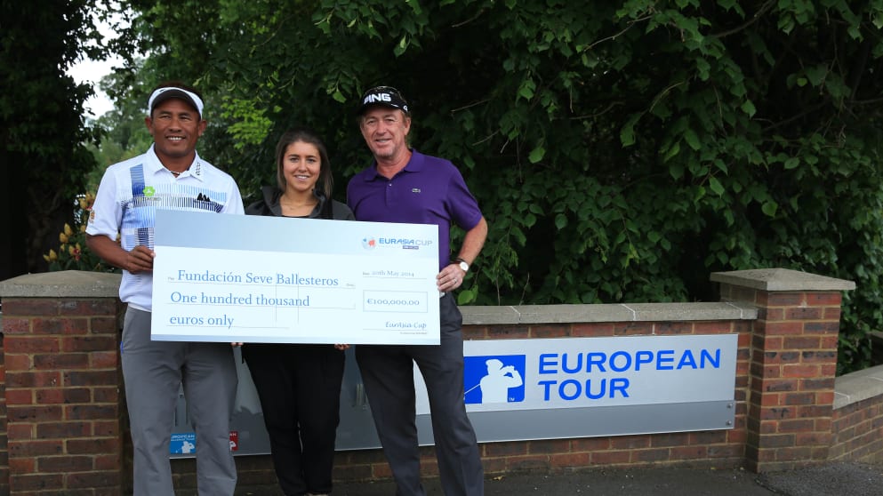Thongchai Jaidee, Carmen Ballesteros and Miguel Angel Jimenez