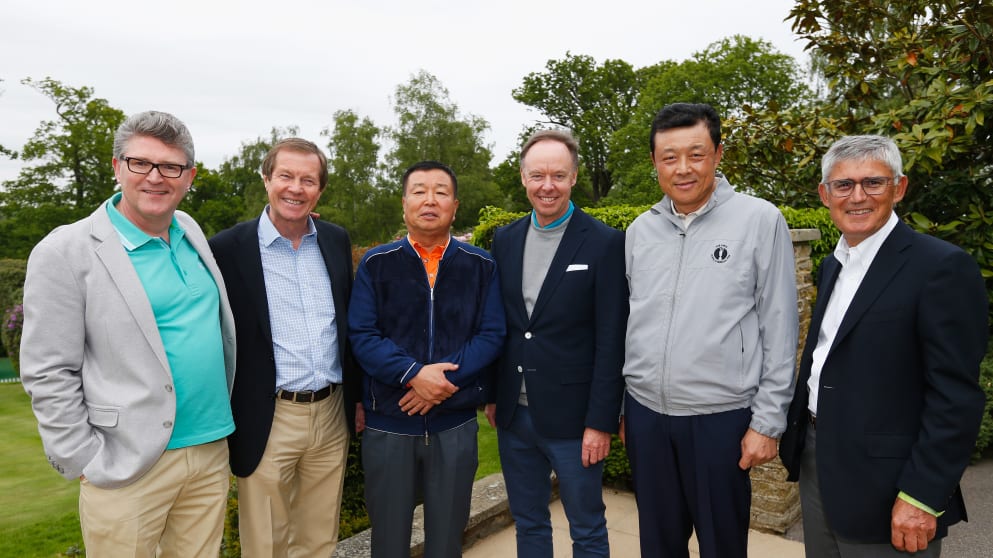 Pic L-R: Graeme Grieve, George O’Grady, Dr Chanchai Ruayrungruang, Dr Ian Robertson, Ambassador Liu Niaoming, David Williams