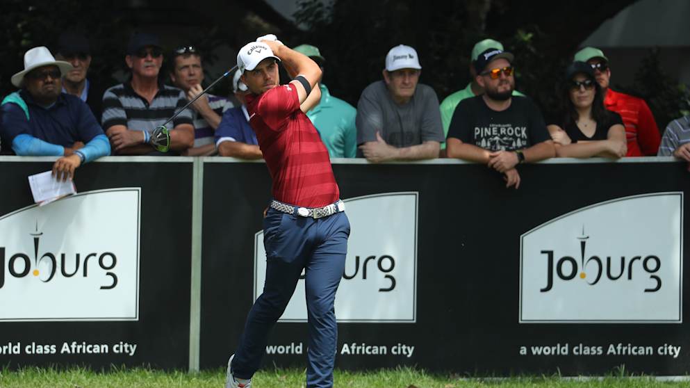 Haydn Porteous - tees off on the 1st hole on the final day of the 2017 Joburg Open
