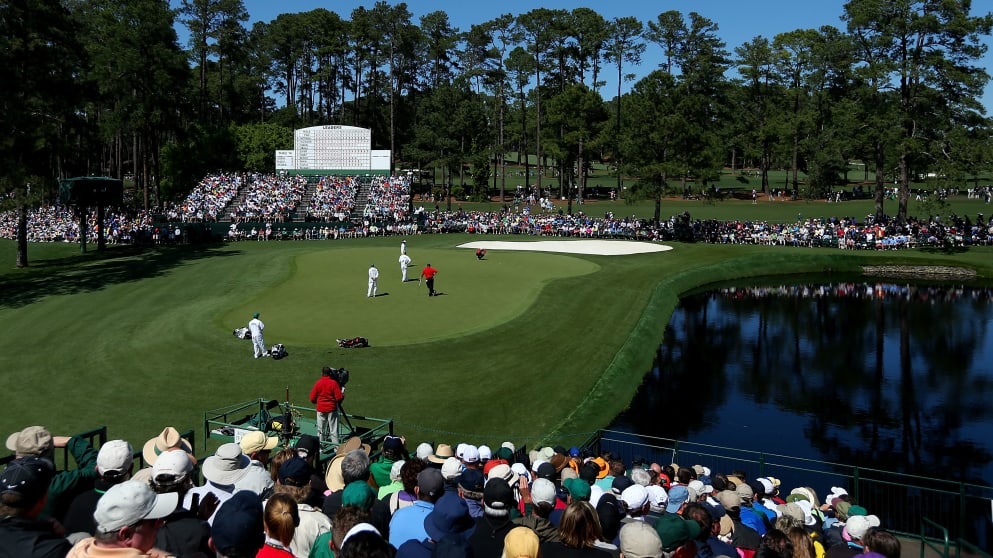 Rory McIlroy on the 15th green