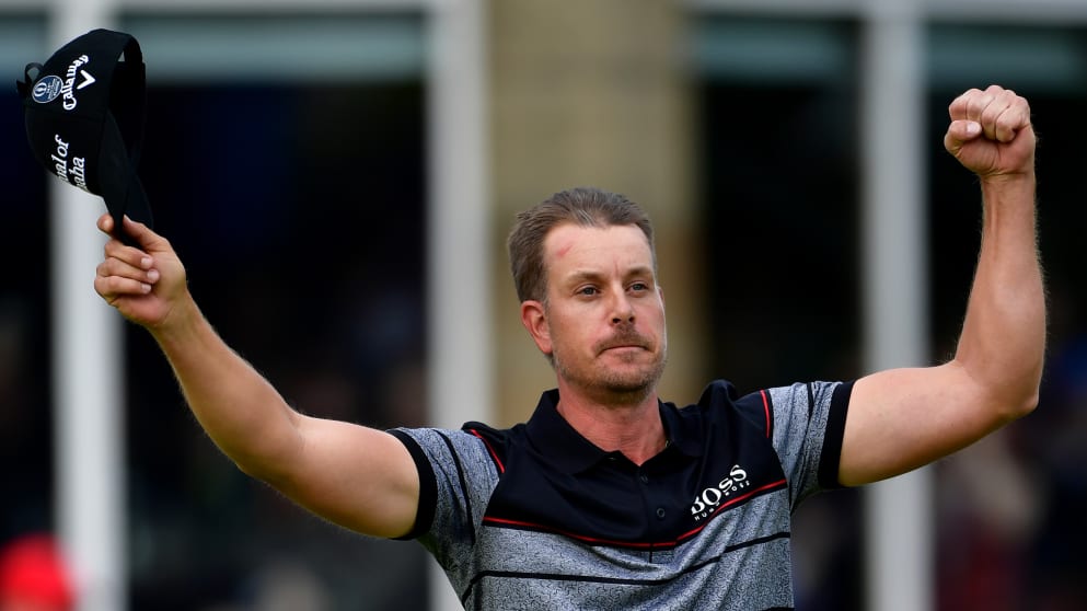 Henrik Stenson celebrates winning the 145th Open Championship
