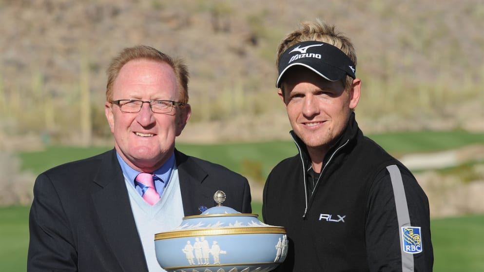 Luke Donald of England (R) and Richard Hills