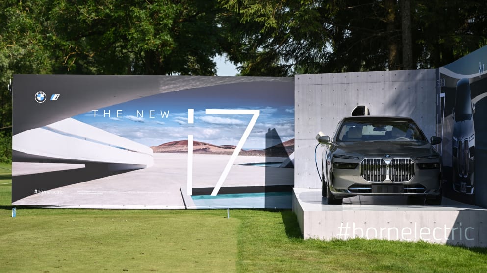 BMW i7 1