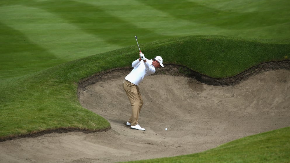 Nicolas Colsaerts plays his second to the 11th