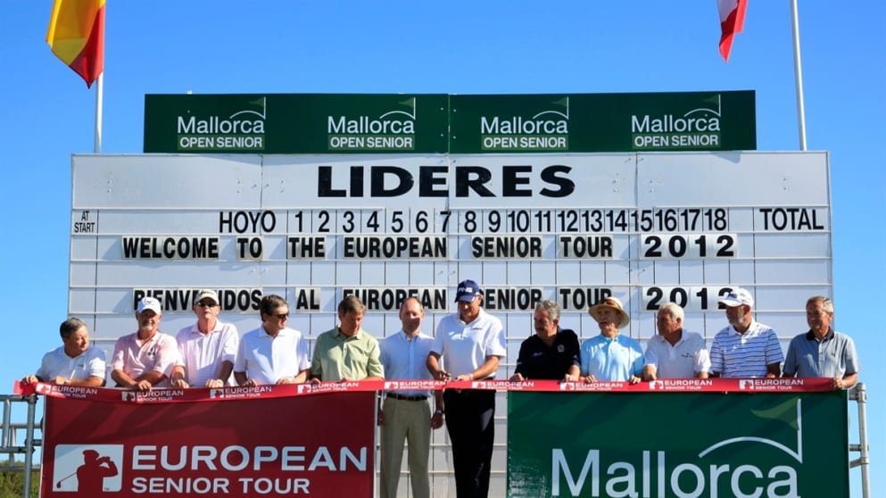 Barry Lane, Peter Fowler, Andy Stubbs and more gathered at Pula GC to cut the ribbon on the 2012 Senior Tour season (Phil Inglis)