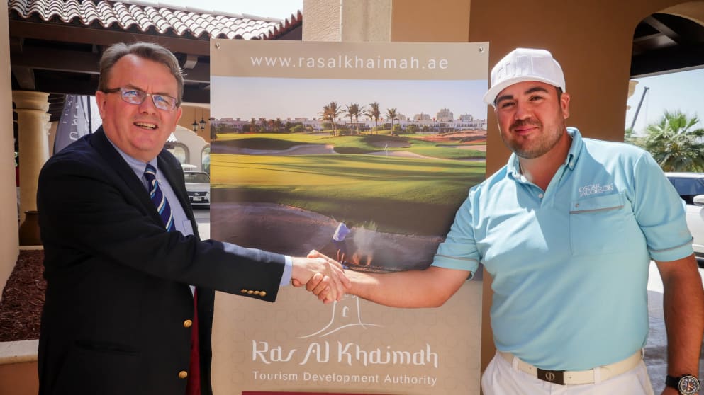 Joel Sjoholm with Nick Tarratt, European Tour Middle East Director