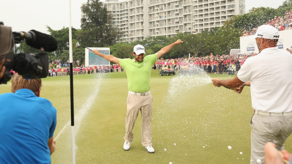 Alex Levy celebrates winning the 2014 Volvo China Open