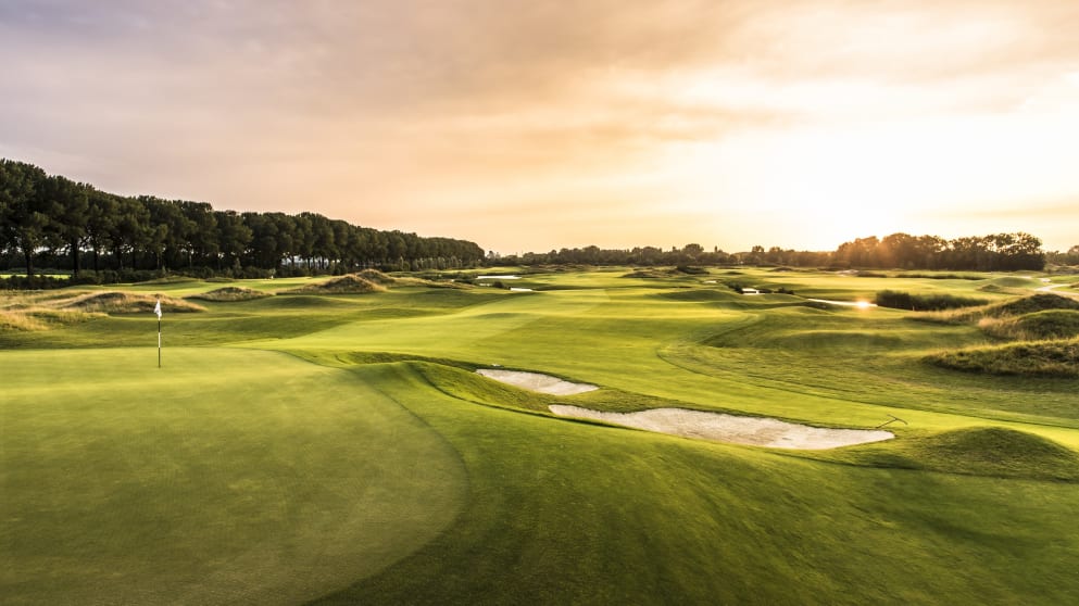 The Dutch 13th green 